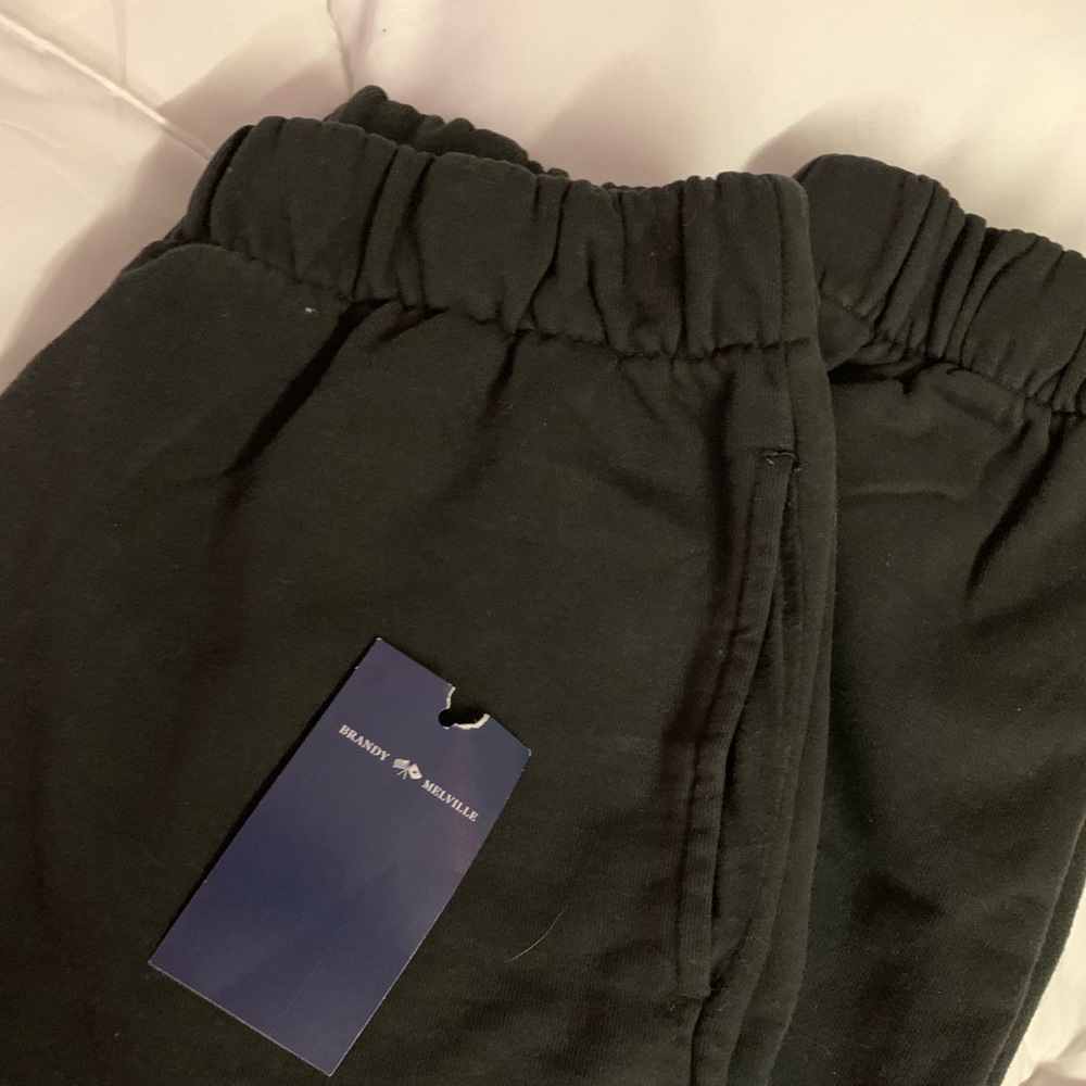 Brandy Melville Rosa Sweatpants